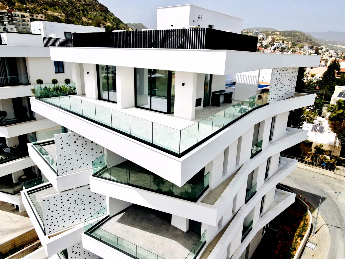 Grand Valley combines exceptional architecture, quality materials and luxurious setting